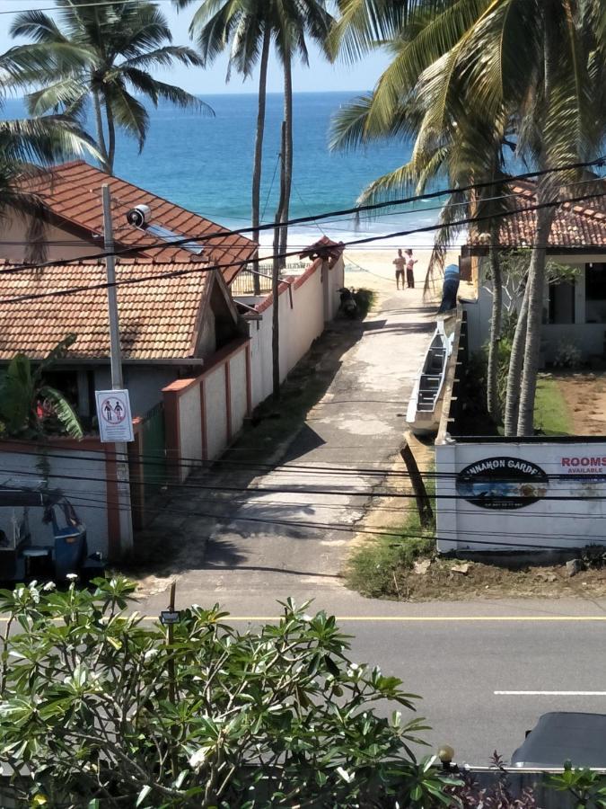 Hikkaduwa Blue Ocean Hotel Exterior foto